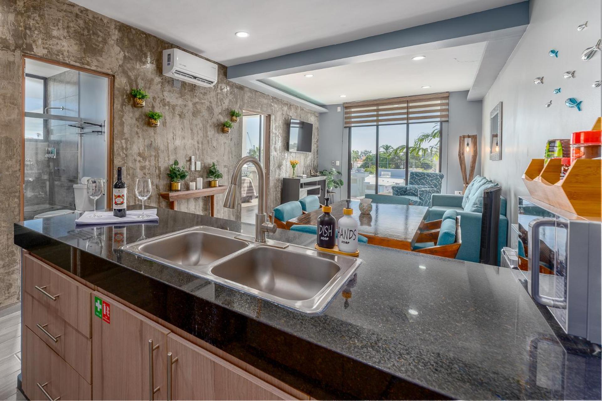 New & Modern, 5 Star Area, Walk 2 Beach, Pool, Views, King Bed Mazatlán Buitenkant foto